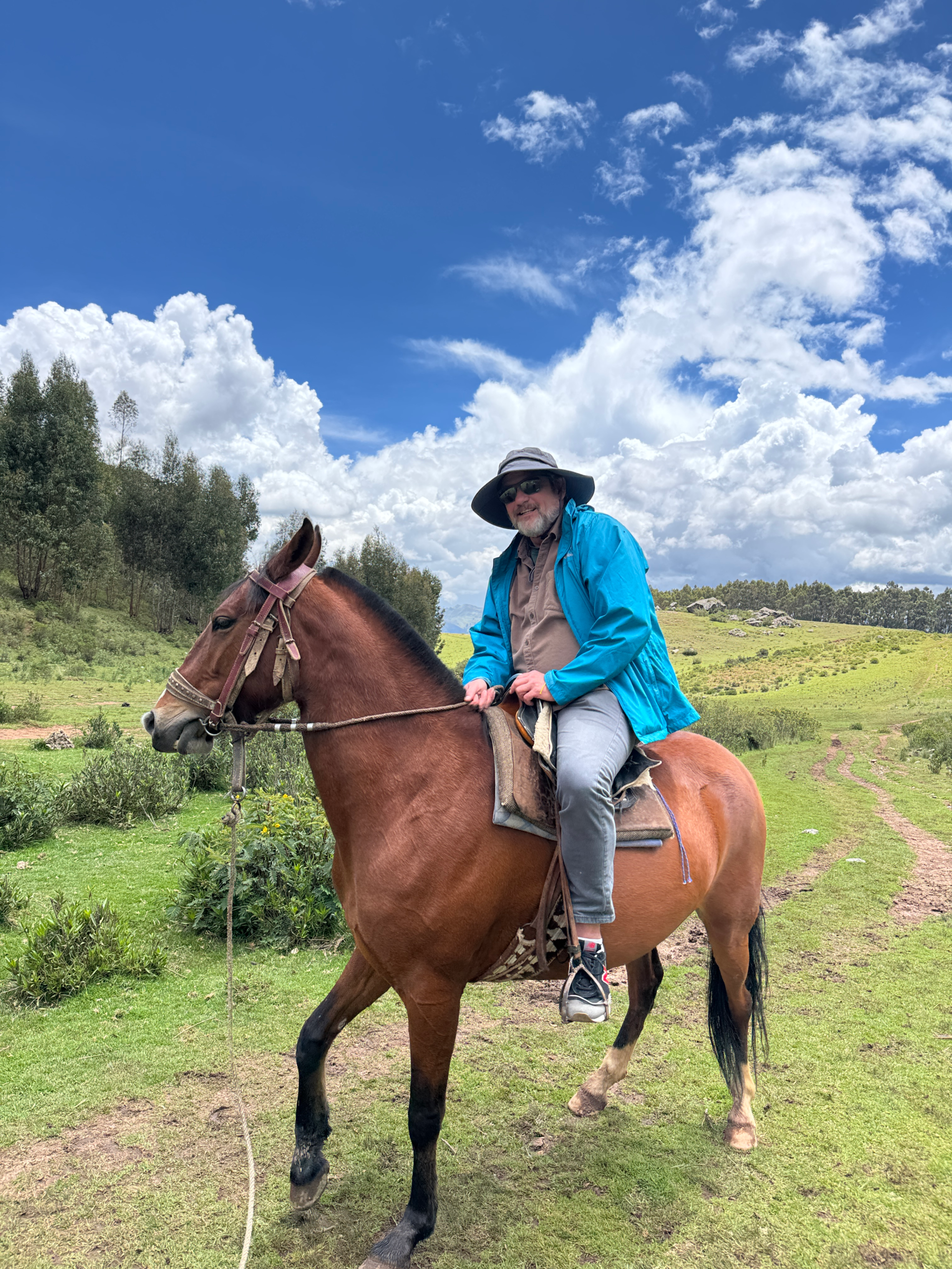 Perú Wrap-up, El Salvador Redux